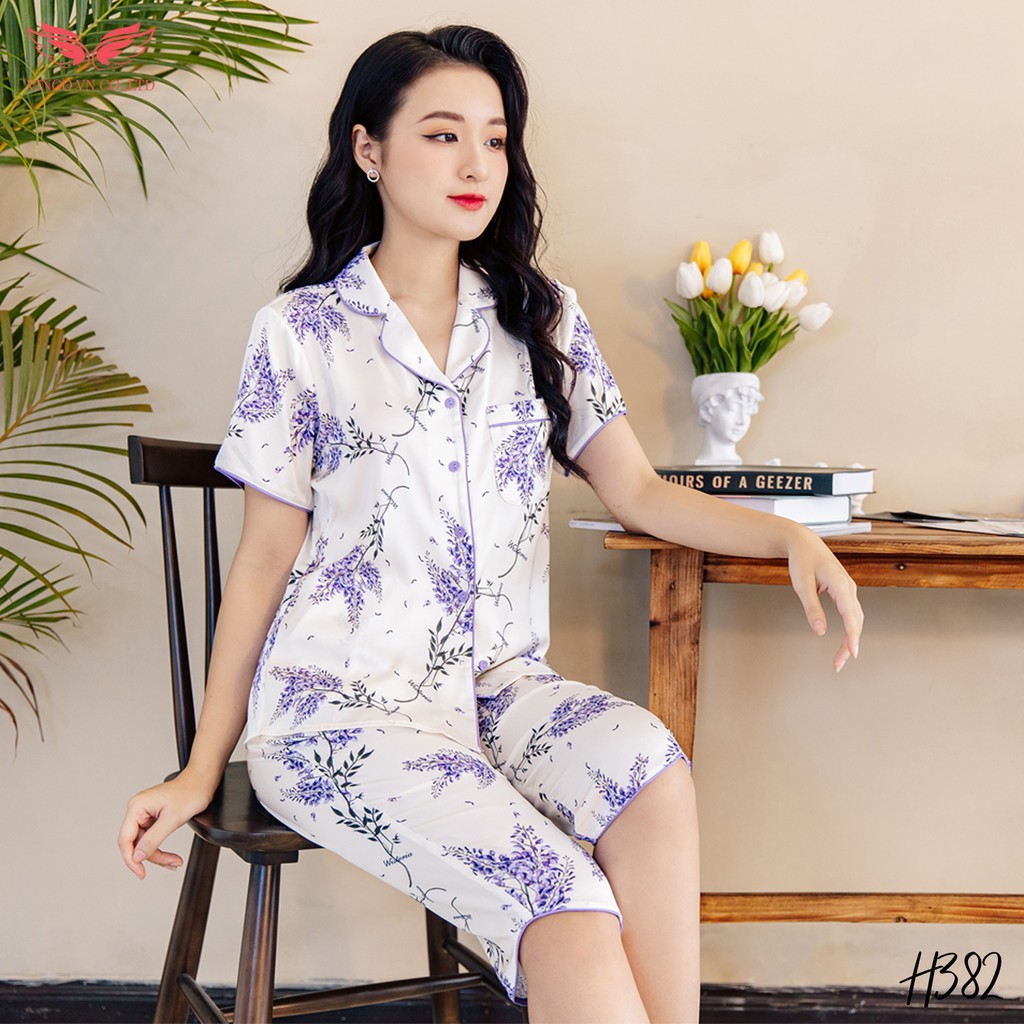 Đồ bộ nữ Pijama mặc nhà VINGO lụa Pháp cao cấp tay xộc quần lửng mùa Hè hoa Lavender tím nền trắng nhã nhặn H382 VNGO