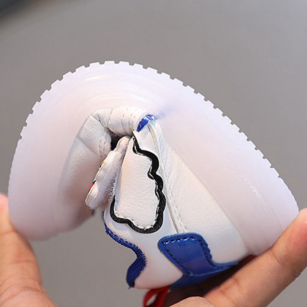 Giày Thể Thao Đế Mềm Chống Trượt Có Đèn LED Cho Bé 0-4 Tuổi