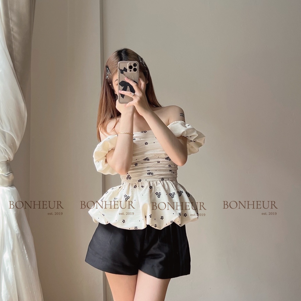 áo cúp bồng kèm tay trễ vai xoè dúm ngực phong cách tiểu thư vải đũi xốp Hàn thiết kế Bonheur Mina Top | BigBuy360 - bigbuy360.vn
