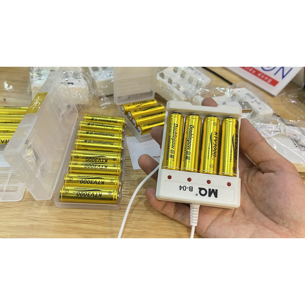 Bàn xạc pin 2 AA - 3AA