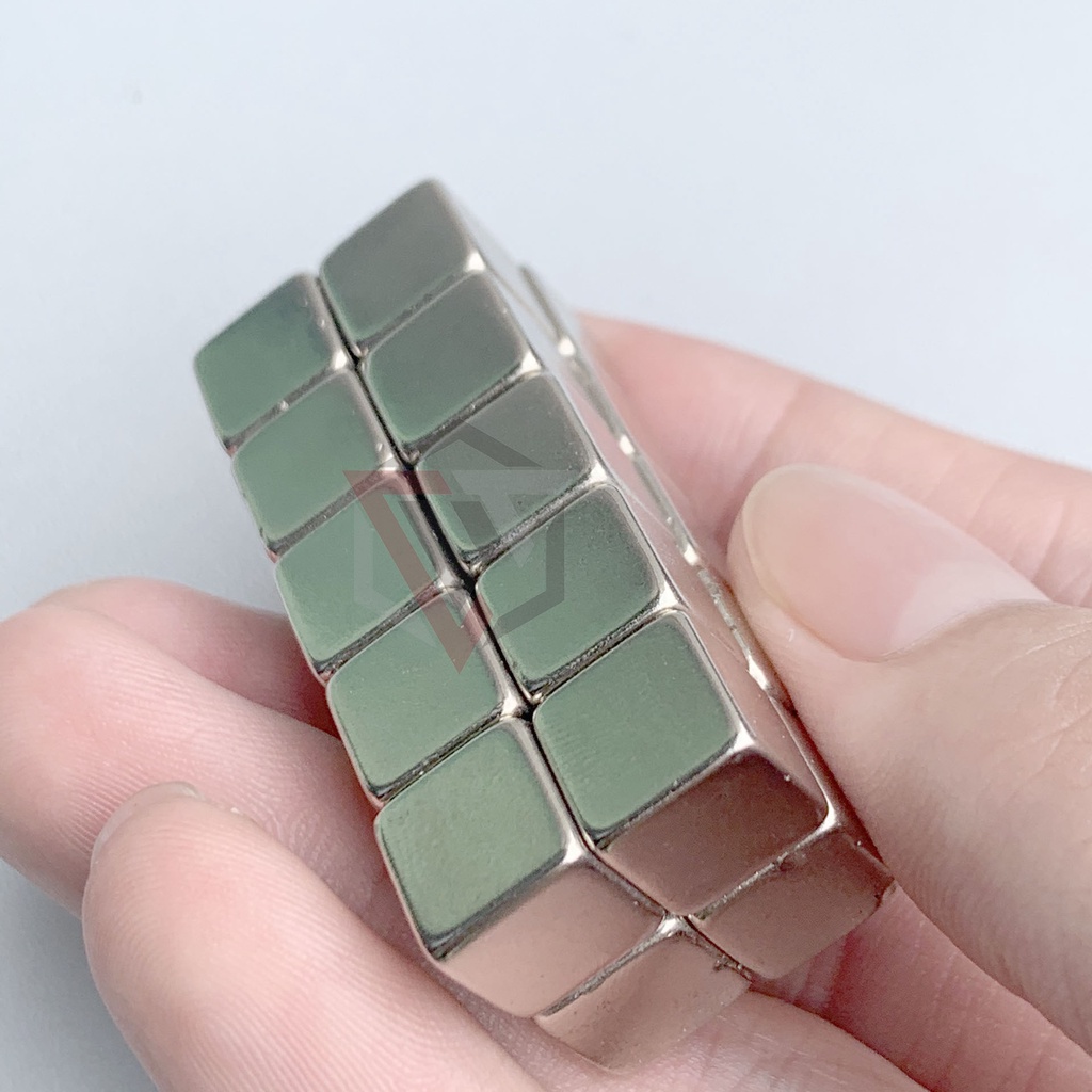 Nam châm vuông 10x10x10mm nam châm đất hiếm siêu mạnh
