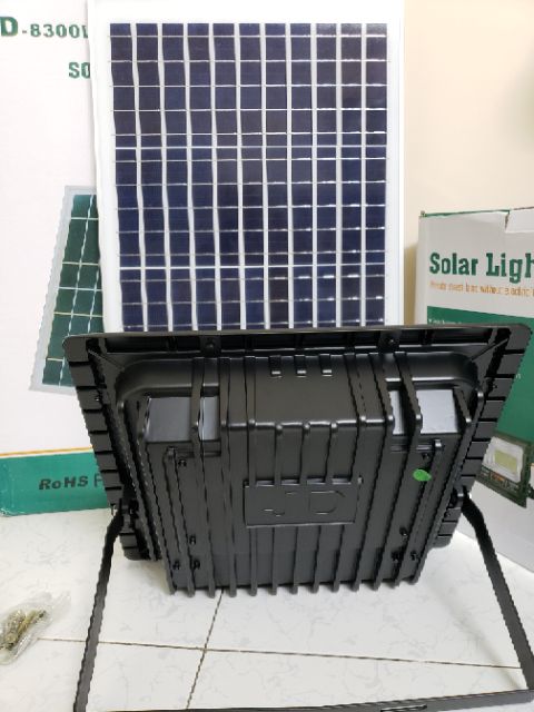 ĐÈN PHA LED NĂNG LƯỢNG MẶT TRỜI JINDIAN 300W JD-8300L