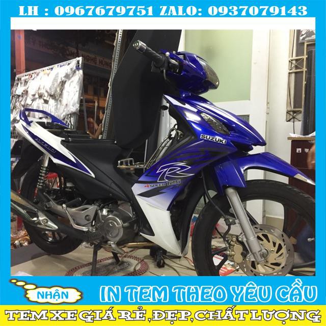 Tem rời Axelo đặt in chữ R trắng xanh