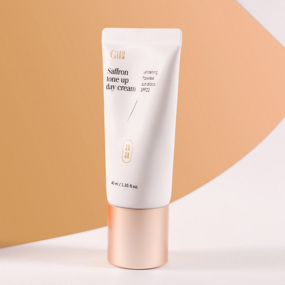 Kem Dưỡng Gilaa Dưỡng Sáng Và Phục Hồi Da Cho Ban Ngày 40ml Saffron Tone Up Day Cream SPF 22