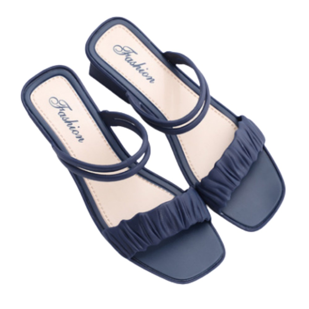 Giày xăng đan nhựa nữ gót vuông cao 3cm đi mưa tiện lợi