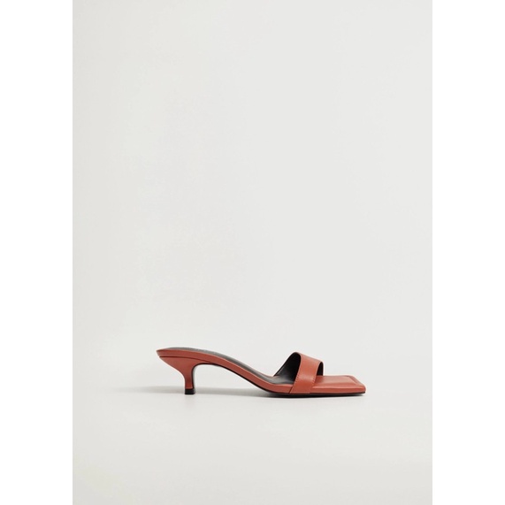 Dép nữ da thật mango