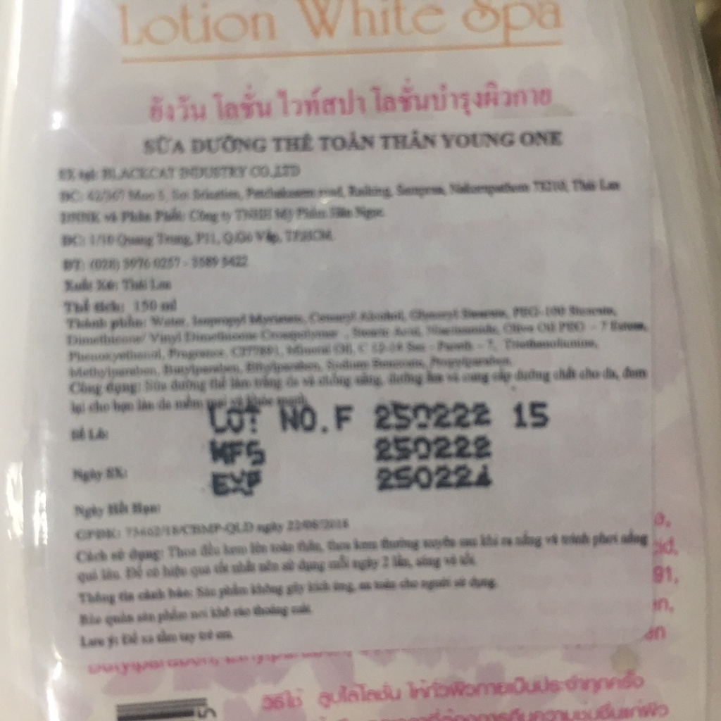 1 chai Lotion Sữa Dưỡng Thể Toàn Thân Cô Gái Tóc Xù White Spa Young One 150ml Thái Lan
