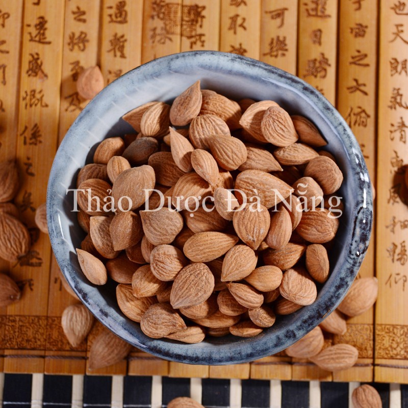 Hạnh Nhân sống đã tách vỏ 100 gram.