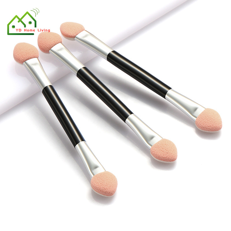 [Hàng mới về] Cọ tán phấn mắt thiết kế hai đầu tiện dụng