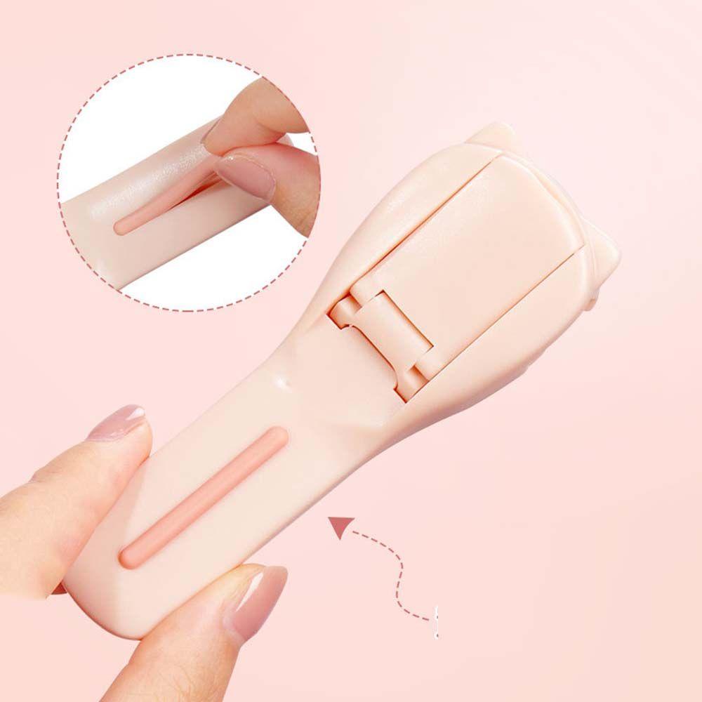 Dụng Cụ Uốn Cong Lông Mi / Lông Mày Hình Mèo Dễ Thương Kèm Đệm Thay Thế Tiện Dụng