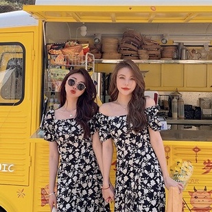 【ZHELIHANGFEI】 / Đầm Hoa Trễ Vai Tay Phồng Dáng Ngắn Form Ôm Thời Trang Cho Nữ