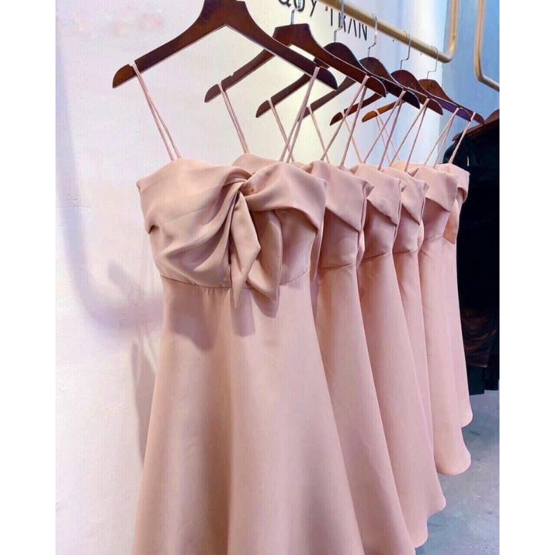 Đầm váy nữ xòe 2 dây xoắn nơ ngực có 2 màu hồng vàng TKN