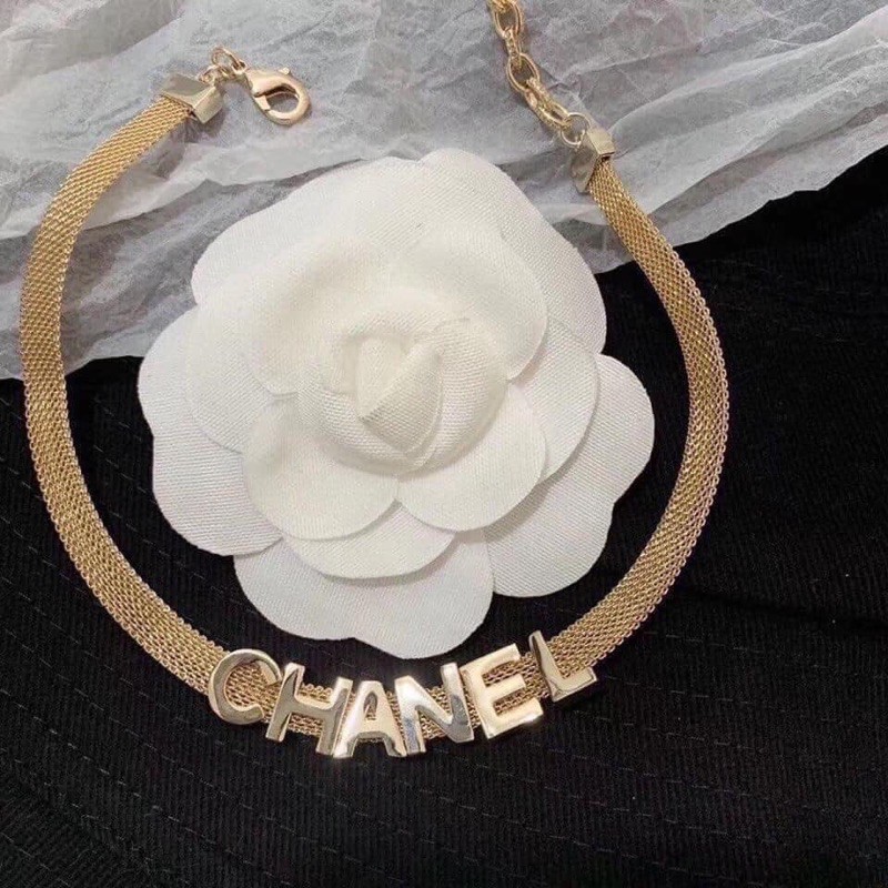 Vòng cổ sang chảnh cá tính mã CHANL