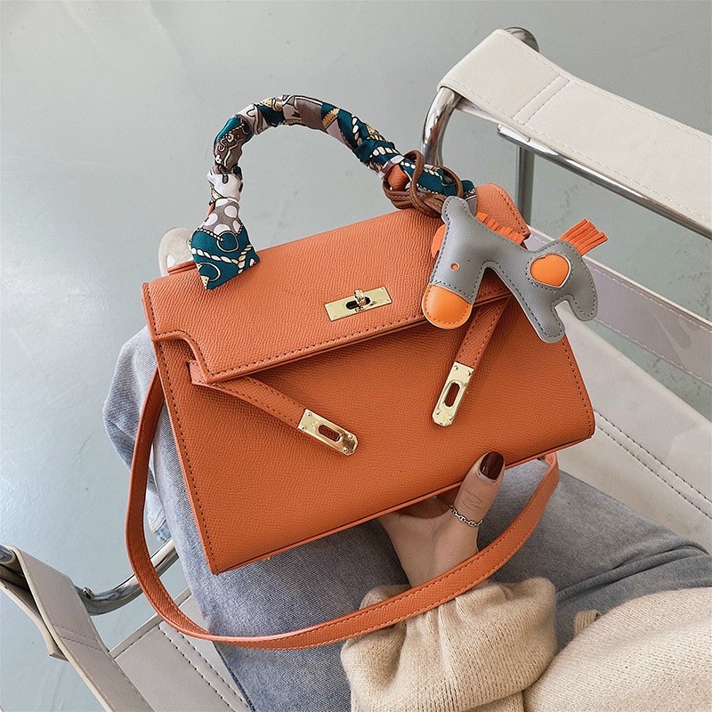 TÚI XÁCH HM HÀNG ĐẸP,CÓ SIZE 21-SIZE 25