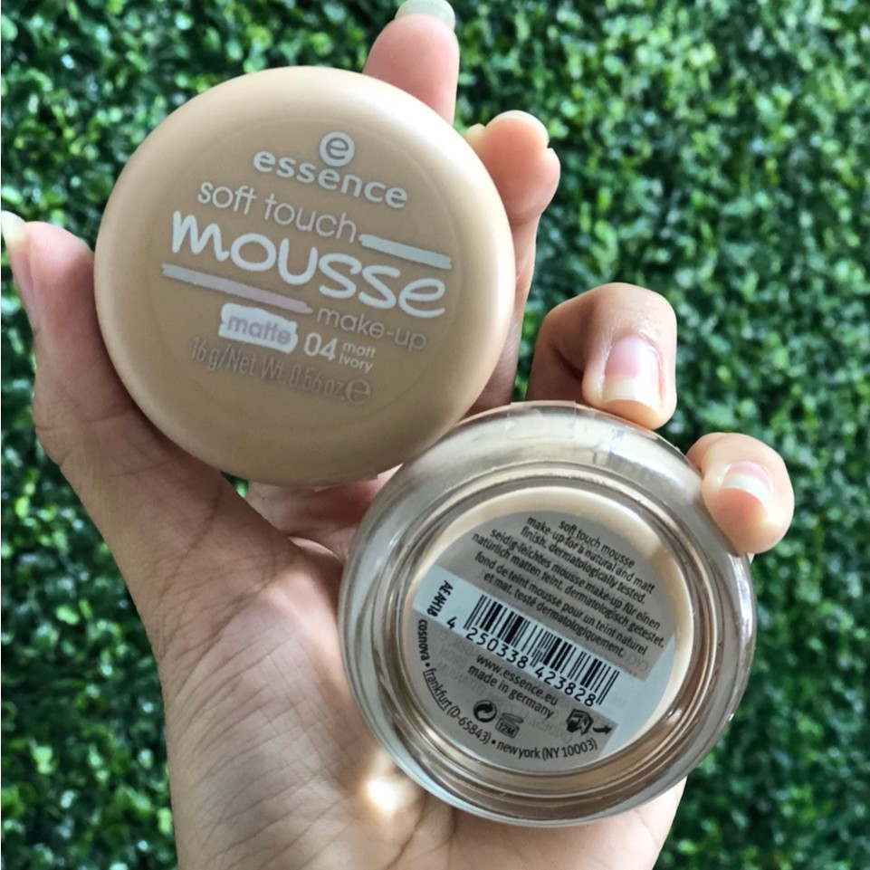 Phấn tươi Essence Soft Touch Mousse TONE 04