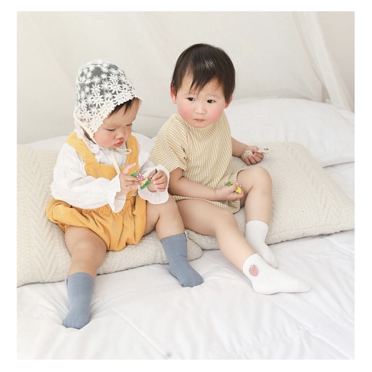 Set 3 đôi tất trẻ em KID SOCKS cao cấp, chất dày giữ ấm có chống trượt Cho bé từ 0-3 tuổi