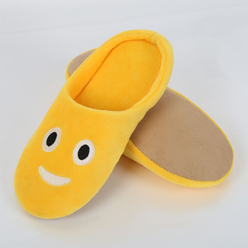 Đôi dép cotton giữ ấm mang trong nhà kiểu dáng emoji đáng yêu