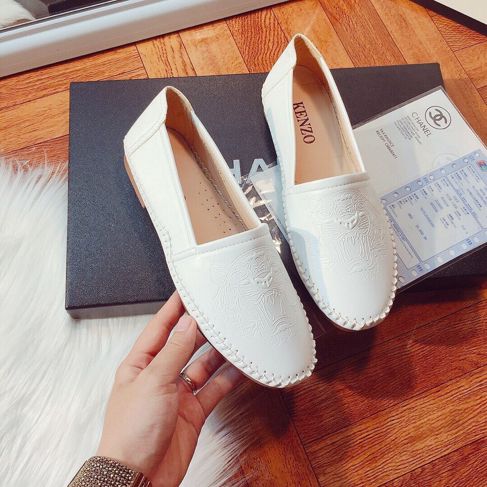 XẢ HÀNG LẺ SIZE - Giày slip on thêu viền da mịn | BigBuy360 - bigbuy360.vn