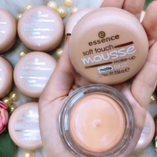 Phấn tươi Đức Essence Soft Touch Mousse