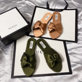 SALE !!! Dép kẹp nơ vải satin Valentinoo.