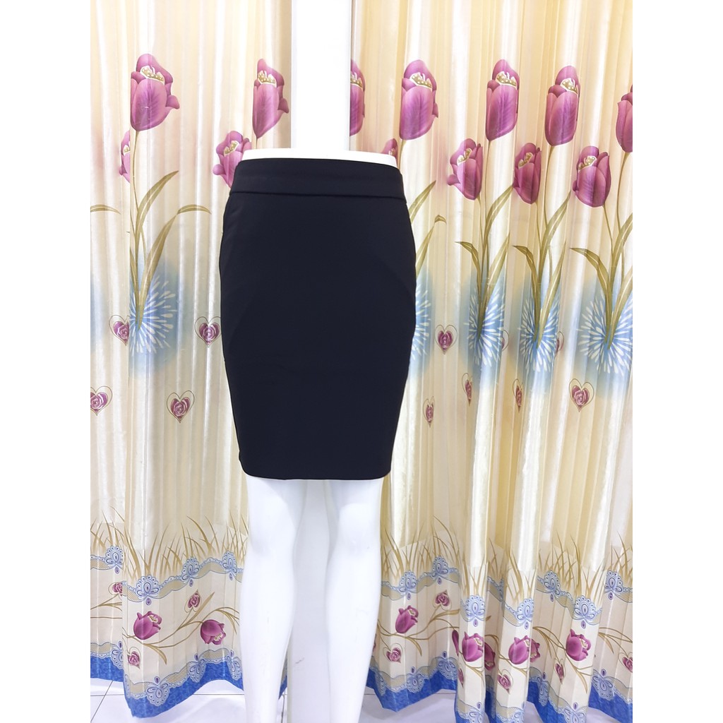 Chân váy công sở cao cấp Linh Chi CV29 form chuẩn, đẹp, mặc tôn dáng, sang trọng | BigBuy360 - bigbuy360.vn