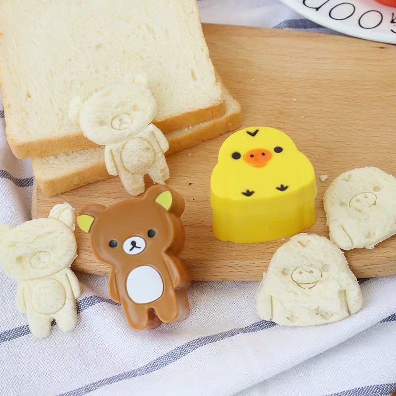 Bộ Khuôn Làm Cơm Nắm / Sushi / Bánh Mì / Cơm Nắm Hình Chú Gấu Vàng Dễ Thương DIY