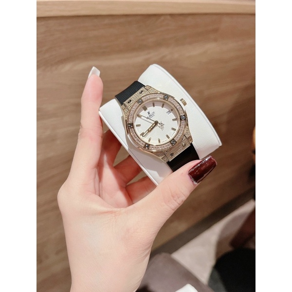 đồng hồ hublot nữ
