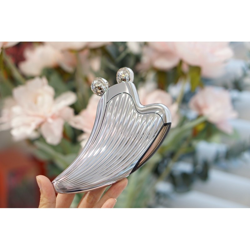 Máy massage nâng cơ Refa caxa ray