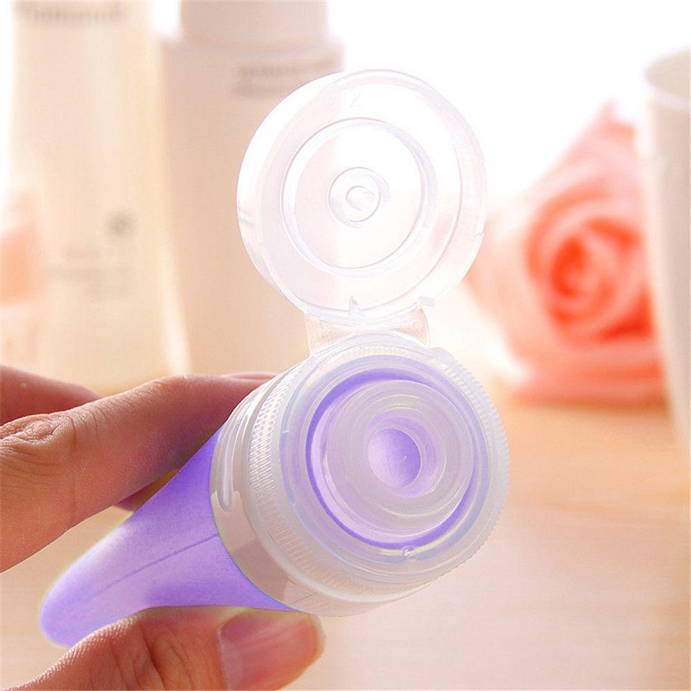 1 Chai Silicone Đựng Dầu Gội / Sữa Tắm Tiện Dụng