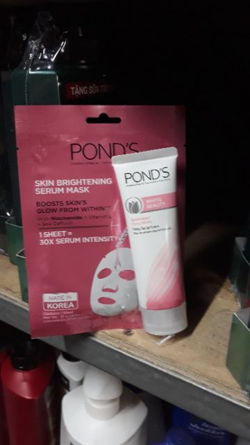 Rửa mặt Ponds  white beauty 50g tặng kèm mặt nạ tinh chất dưỡng sáng da Pond's