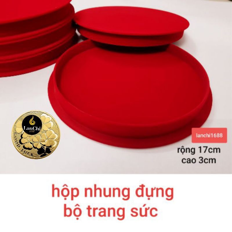 Hộp nhung đựng trang sức vòng kiềng