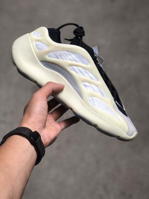 Giày yz700v3 chuẩn 1:1 ( 40-45) | BigBuy360 - bigbuy360.vn