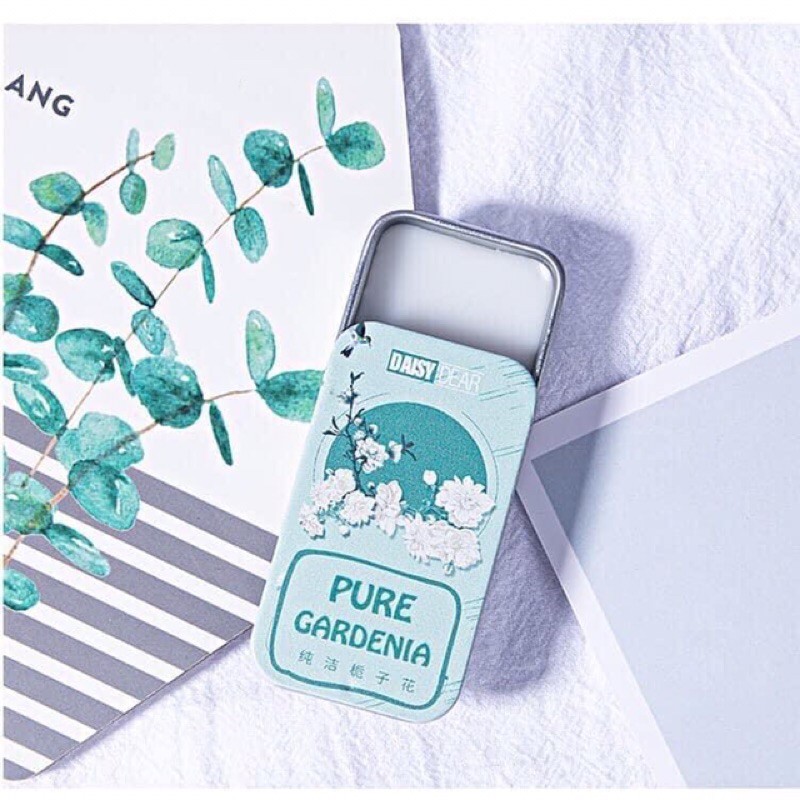 Nước hoa khô thơm dịu , hộp nhỏ gọn tiện lợi