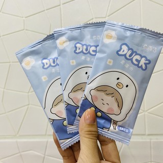 Khăn giấy ướt mini đóng sẵn túi tiện lợi cầm tay bỏ túi phụ kiện học sinh giá rẻ