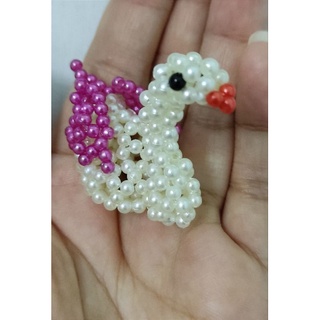 móc khoá hạt cườm hình thiên nga