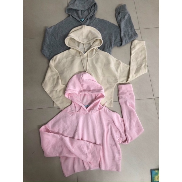 áo croptop nữ phối mũ dài tay hàng xuất dư chất nỉ bông đẹp | BigBuy360 - bigbuy360.vn