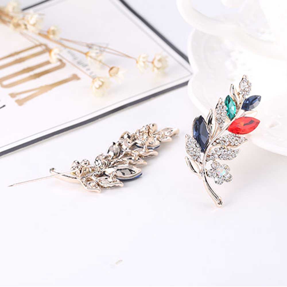 Trâm cài áo hình lá xinh xắn thời trang