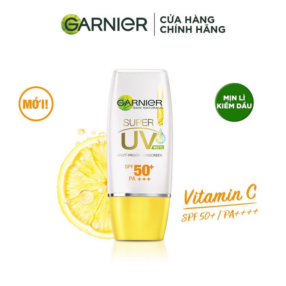 Kem Chống Nắng Garnier Làm Sáng Da Tự Nhiên Mịn Lì Kiềm Dầu 30ml