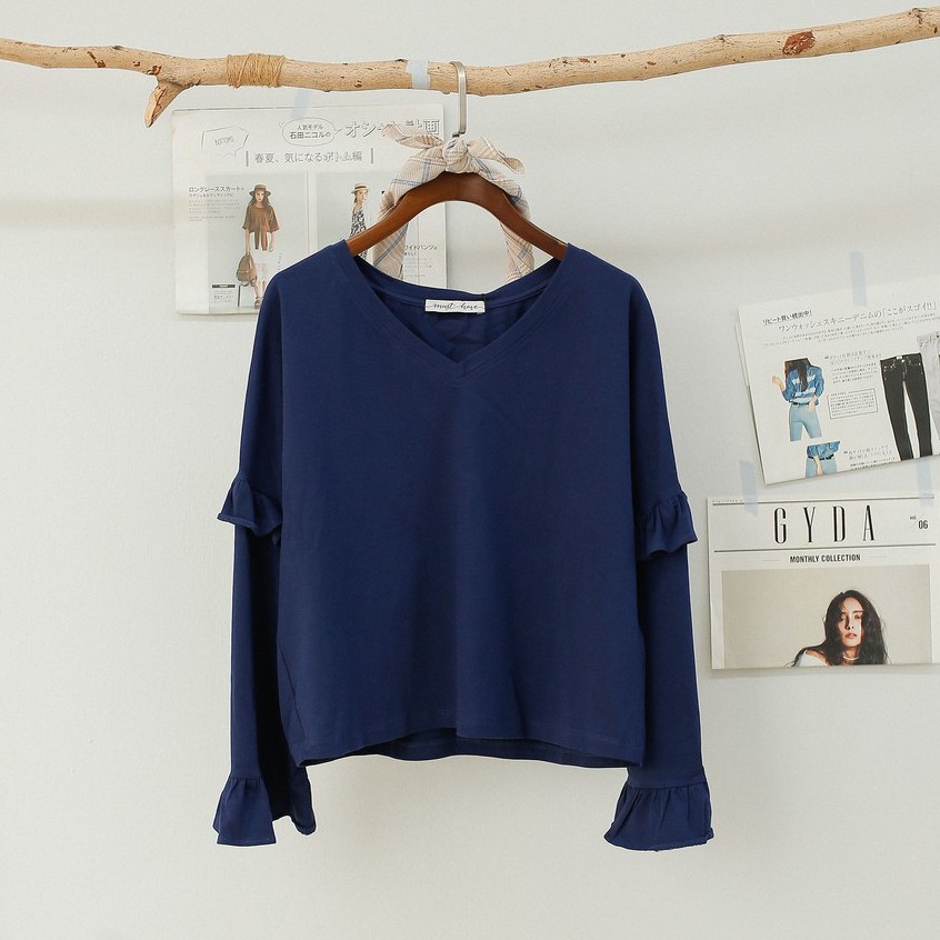 Áo Dài Tay Nữ Freesize MOMOCO Thiết Kế Tay Bèo 2 Tầng Cổ Tim M1798