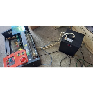 Chiller làm mát nước,bơm bên trong