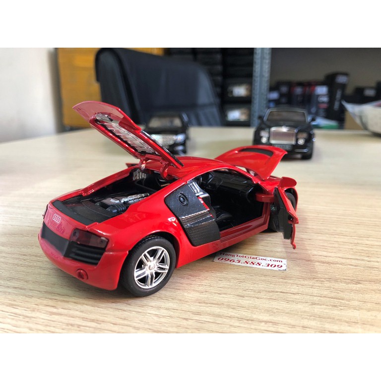 Mô hình siêu xe Audi R8 bằng hợp kim tỉ lệ 1:32 –