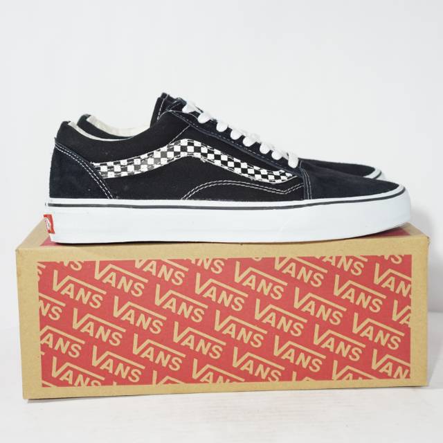 Giày Vans Old Skool Phối Sọc Trắng Đen Thời Trang Trẻ Trung