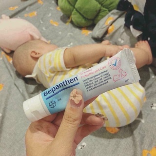 Bepanthen hăm bẹn cho bé