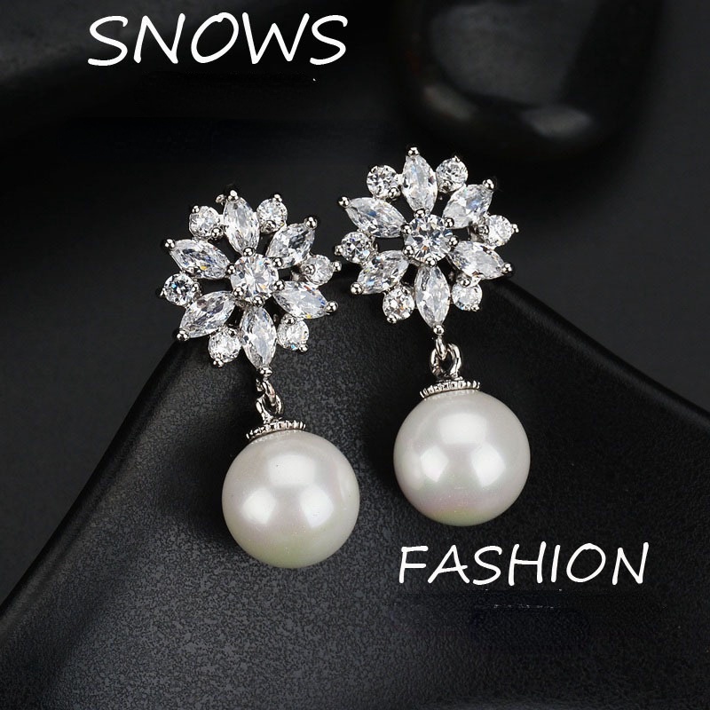 Khuyên Tai Hình Hoa Hướng Dương Đính Ngọc Trai Nhân Tạo Thời Trang