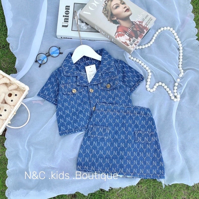 Set sơ mi quần bò bé gái