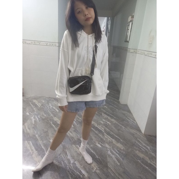 Túi chéo nike phong cách