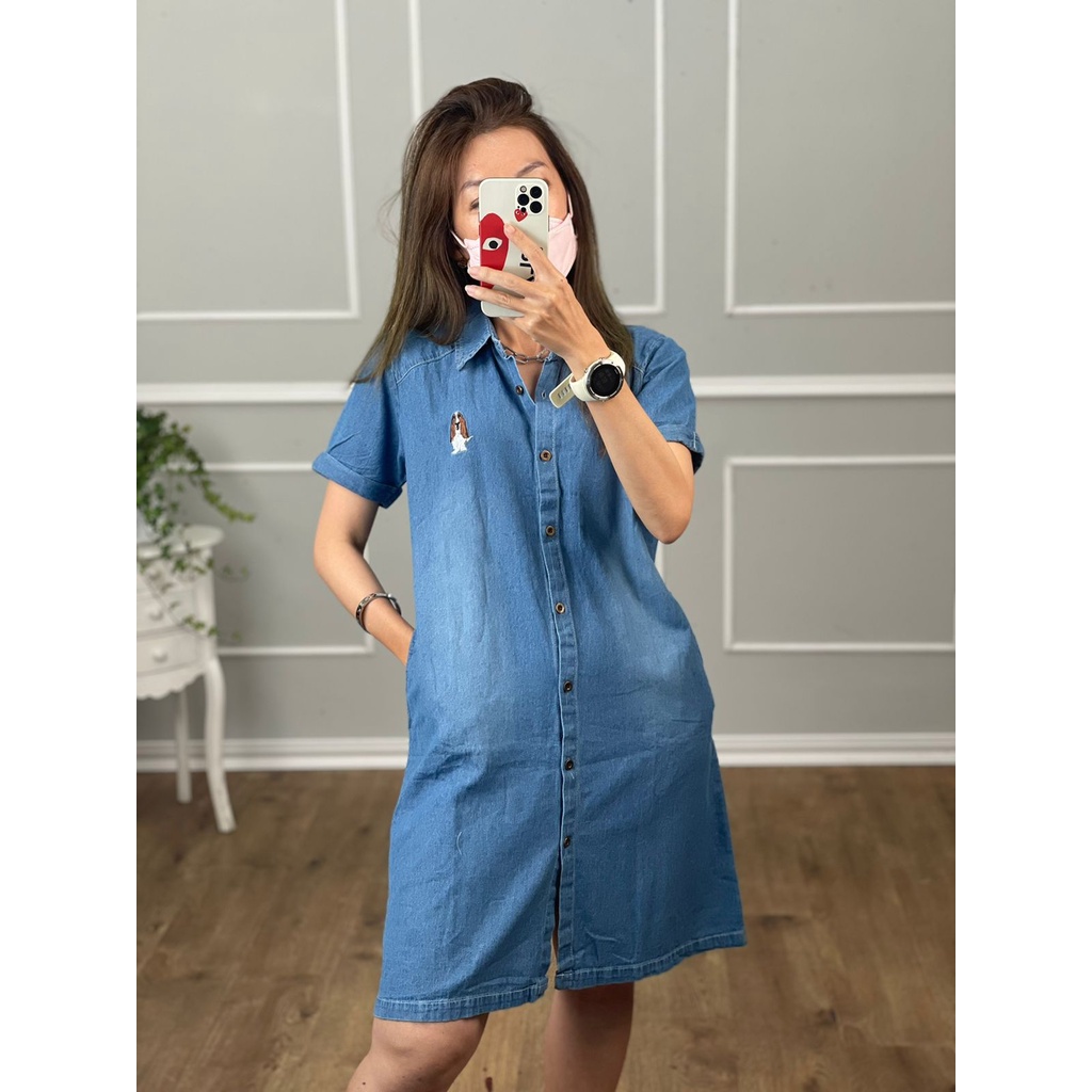 Đầm jean mềm thêu họa tiết có túi và nút cài thời trang cho nữ