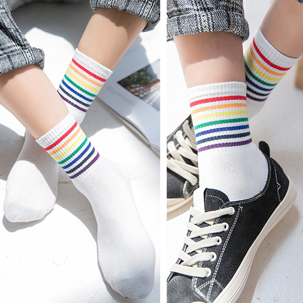 Tất Cotton Hoạ Tiết Kẻ Sọc Cầu Vồng Thời Trang Mùa Đông Cho Nữ