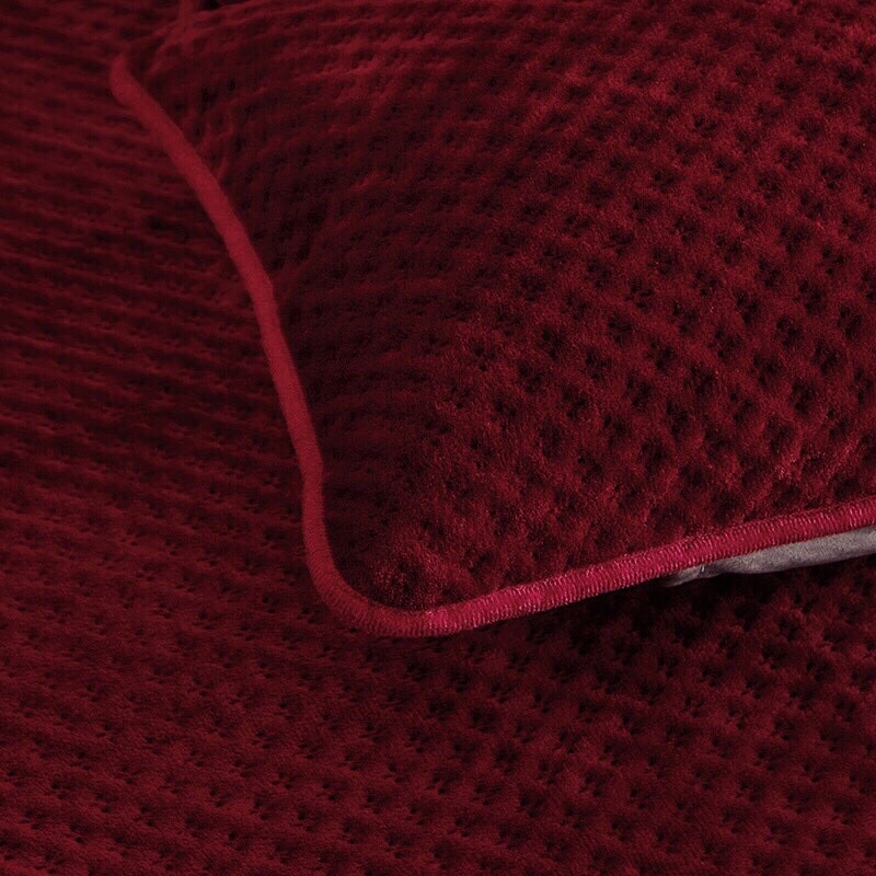 THẢM BỌC NỆM NỈ SỮA NHẬP KHẨU MẪU MỚI 2021(tặng kèm 2 vỏ gối ) đủ size