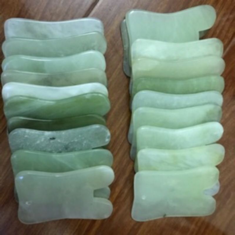 Ngọc Cạo Gió Mặt, Massage Mặt
